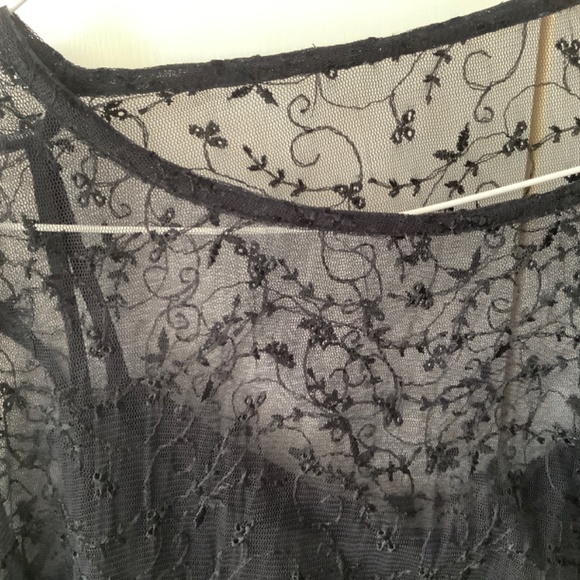 Beautiful lacy black dress by Pudding Shop - Picture 4 of 4